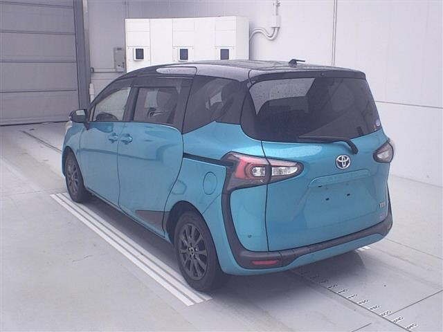 Toyota SIENTA 2021 7105962-1