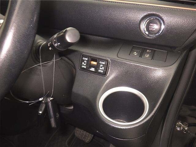 Toyota SIENTA 2017 7105992-8