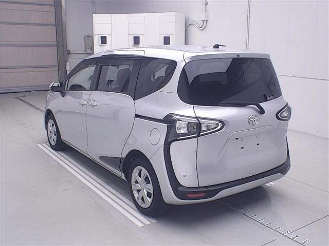 Toyota SIENTA 2018 7105995-1