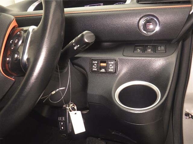 Toyota SIENTA 2018 7105995-8