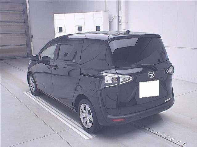Toyota SIENTA 2020 7106002-1