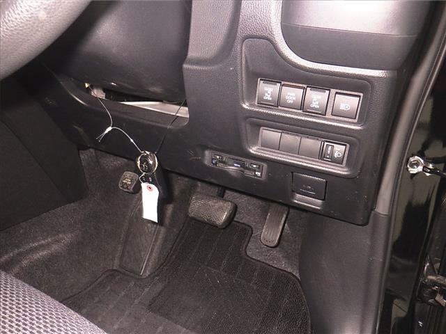 Toyota SIENTA 2022 7106010-8