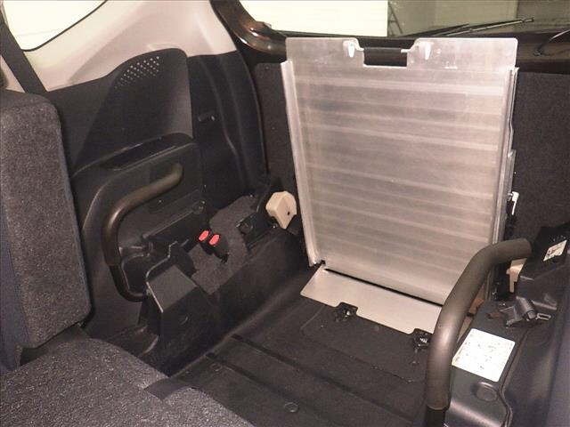 Toyota SIENTA 2015 7106026-7