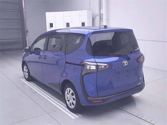 Toyota SIENTA 2018 7106034-1