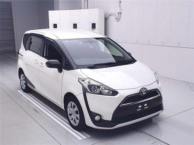 Toyota SIENTA 2017 7106036-0