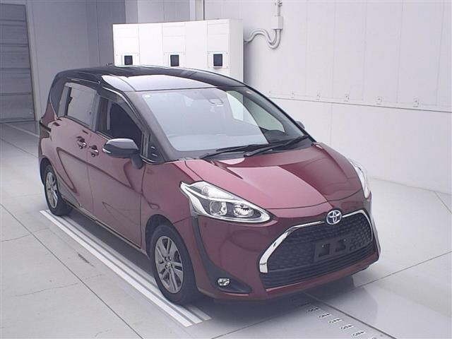 Toyota SIENTA 2018 7106040-0