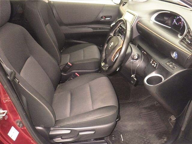 Toyota SIENTA 2018 7106040-5
