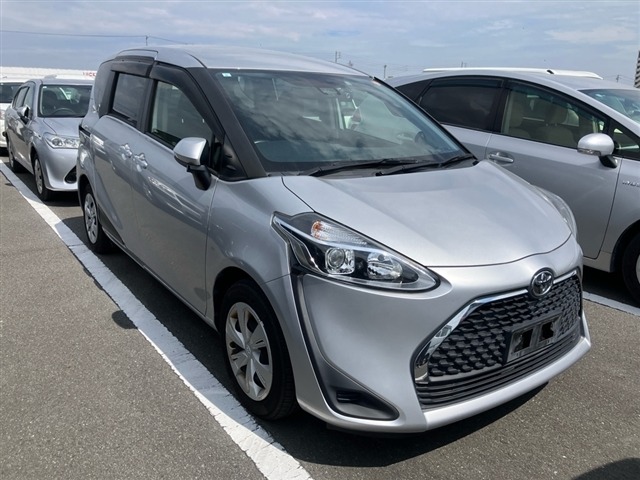 Toyota SIENTA 2019 7106070-0
