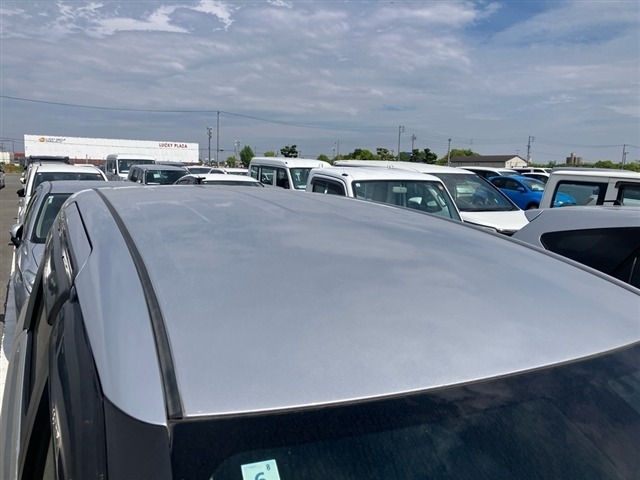 Toyota SIENTA 2019 7106070-11