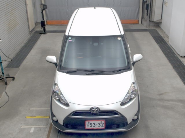 Toyota SIENTA 2017 7106075-6