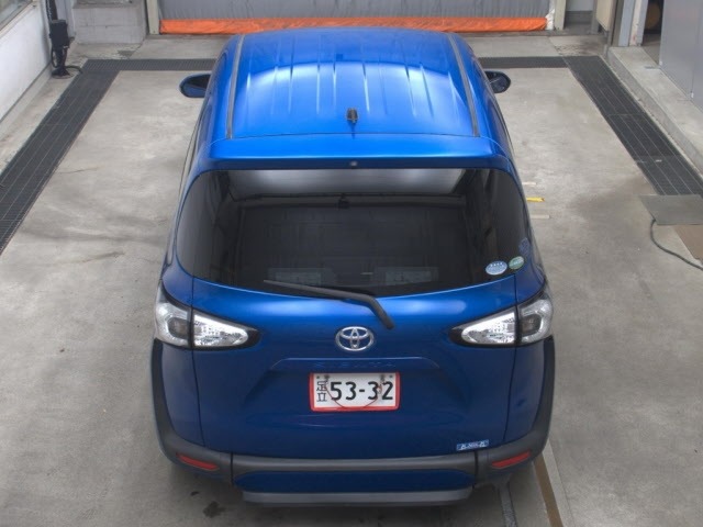 Toyota SIENTA 2017 7106081-7