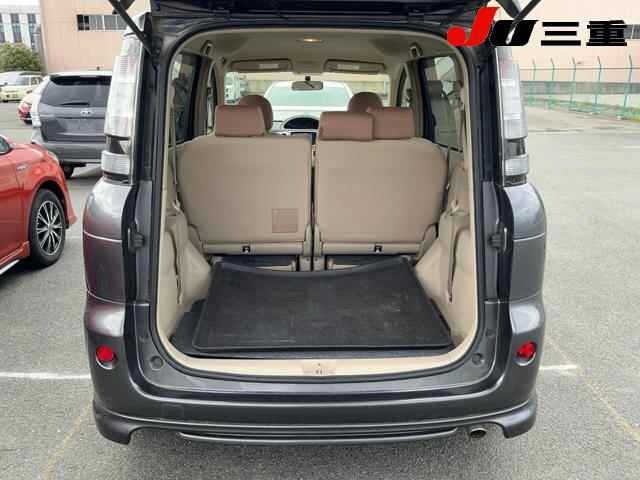 Toyota SIENTA 2012 7106083-7