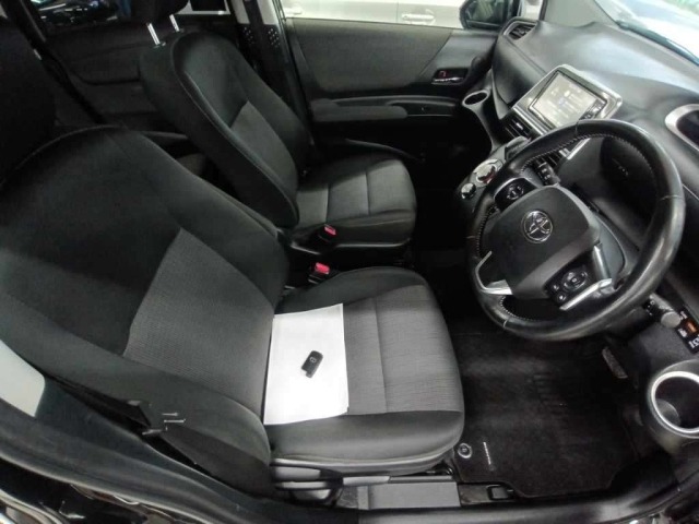 Toyota SIENTA 2020 7106088-10