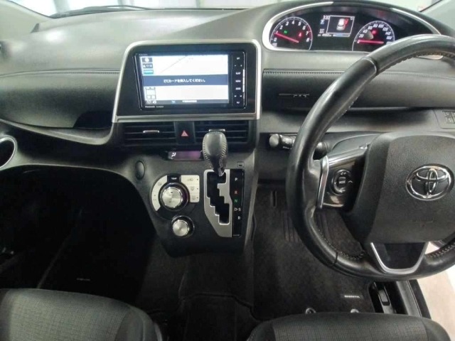Toyota SIENTA 2020 7106088-11