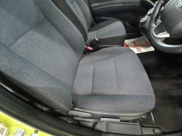 Toyota SIENTA 2018 7106092-10