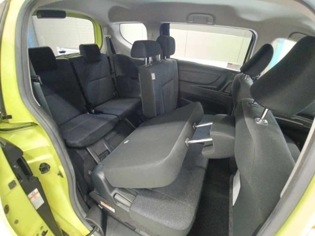 Toyota SIENTA 2018 7106092-12