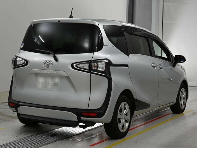 Toyota SIENTA 2022 7106094-1