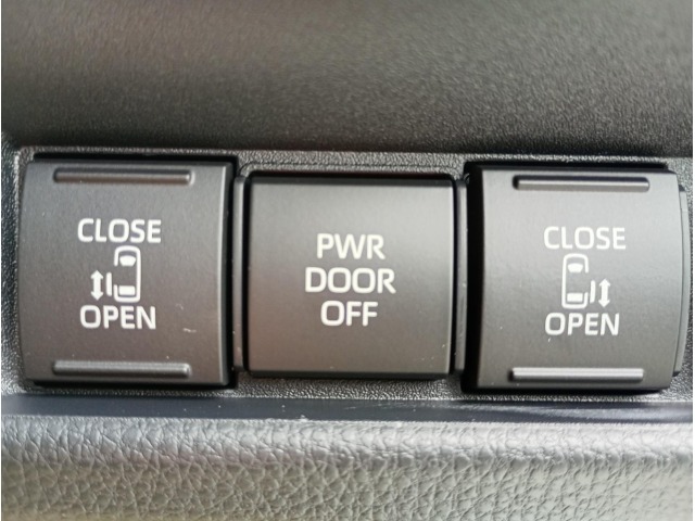 Toyota SIENTA 2026 7106105-29