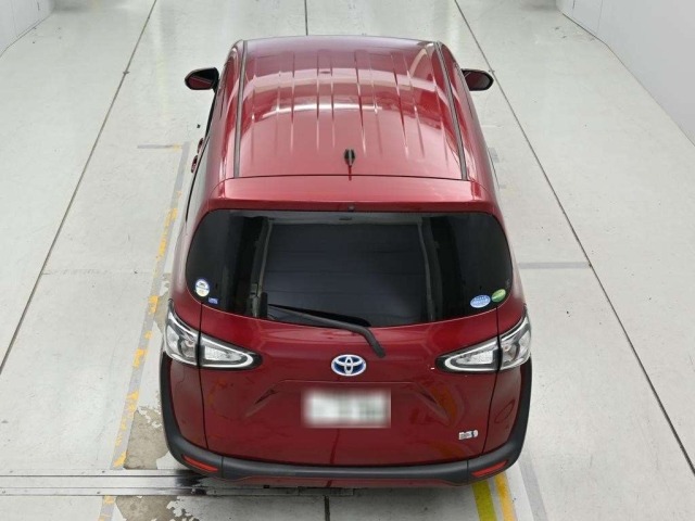 Toyota SIENTA 2018 7106114-8