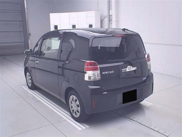 Toyota SPADE 2016 7093566-1