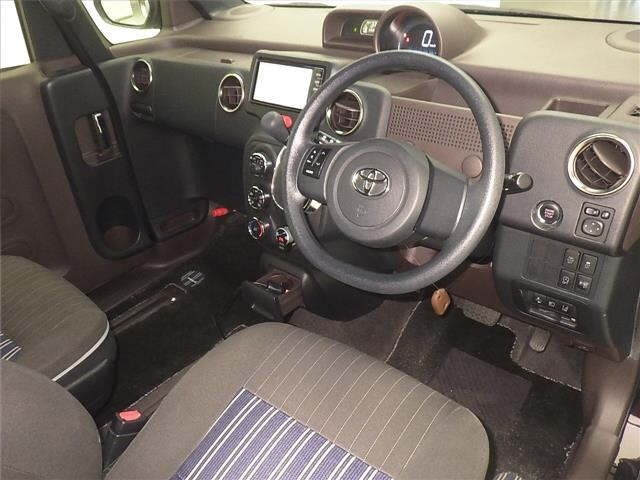 Toyota SPADE 2016 7093566-3
