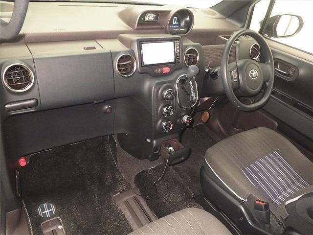 Toyota SPADE 2016 7093566-4
