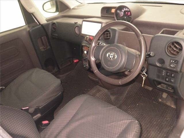 Toyota SPADE 2014 7093567-3