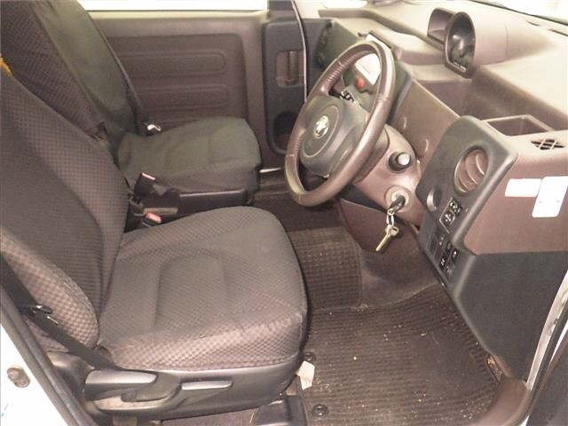 Toyota SPADE 2014 7093567-5