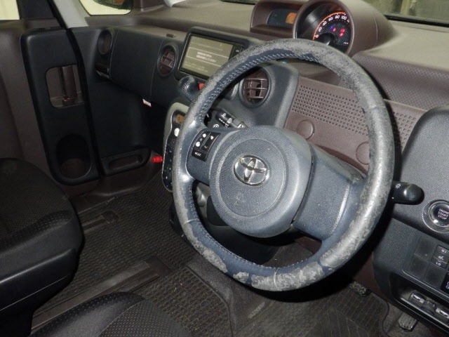 Toyota SPADE 2015 7093594-3
