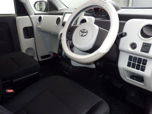 Toyota SPADE 2016 7093595-3