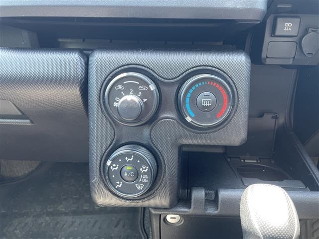 Toyota SUCCEED VAN 2019 7093703-1