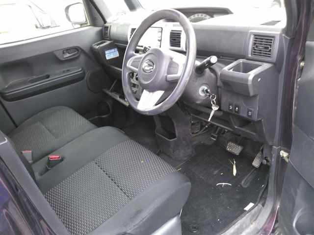 Daihatsu WAKE 2015 7106240-3