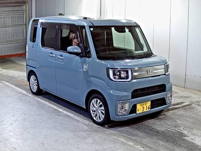 Daihatsu WAKE 2022 7106274-0