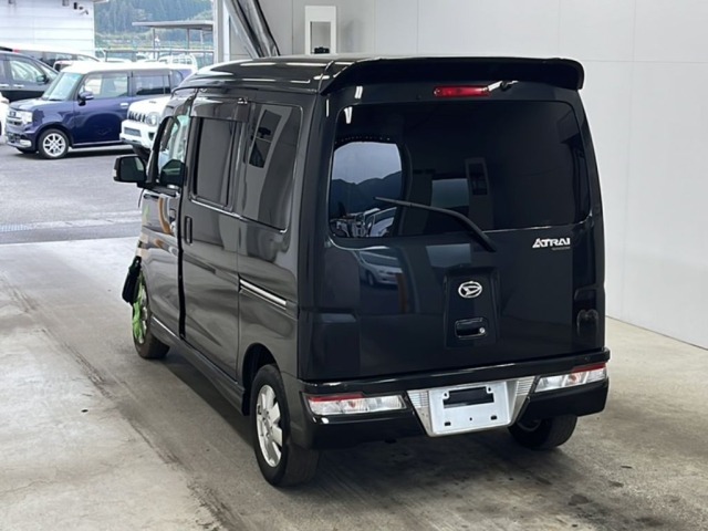 Daihatsu ATRAI WAGON 2020 7121648-5