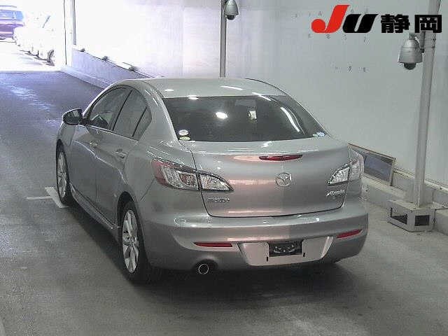 Mazda AXELA 2009 7116712-1