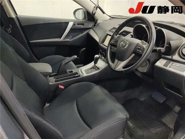 Mazda AXELA 2009 7116712-3