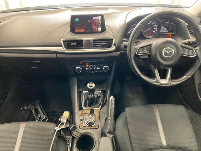 Mazda AXELA 2018 7116736-3