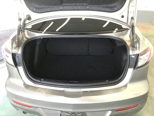 Mazda AXELA 2011 7116779-7