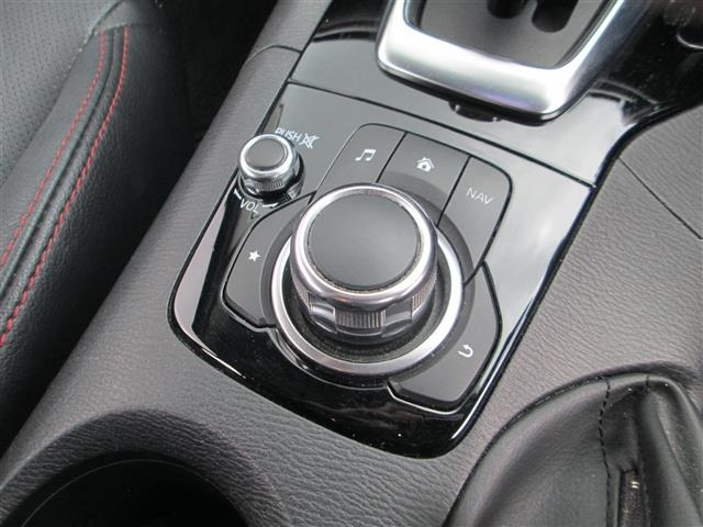 Mazda AXELA 2014 7117063-1