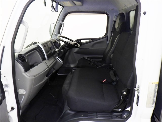 Mitsubishi CANTER 2017 7118606-8