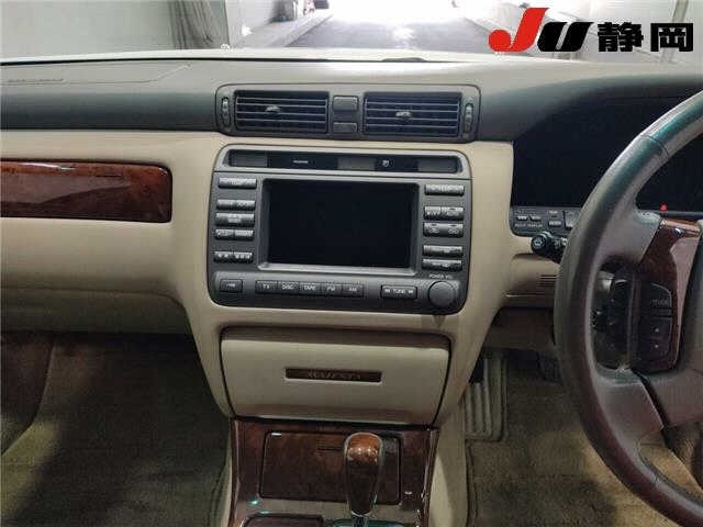 Toyota CROWN MAJESTA 2000 7106758-7