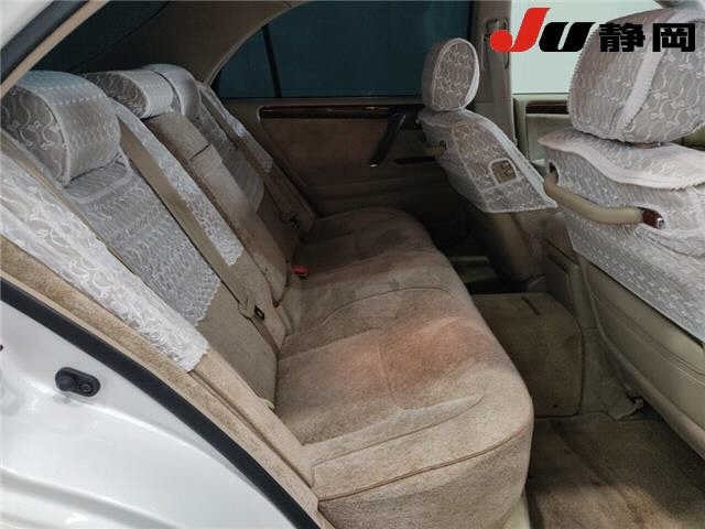Toyota CROWN MAJESTA 2000 7106758-8