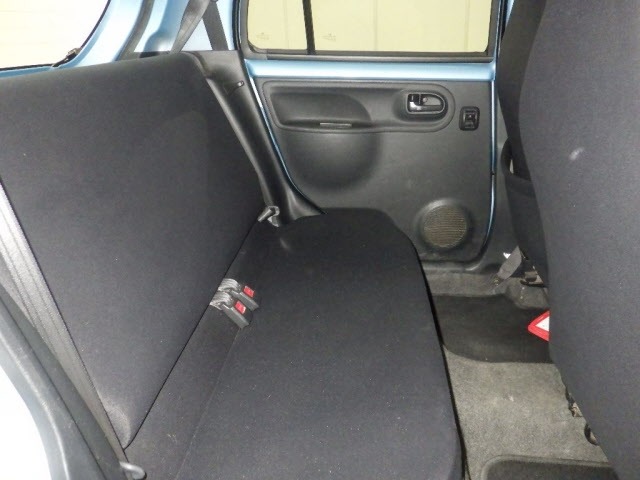 Daihatsu ESSE 2010 7111775-8