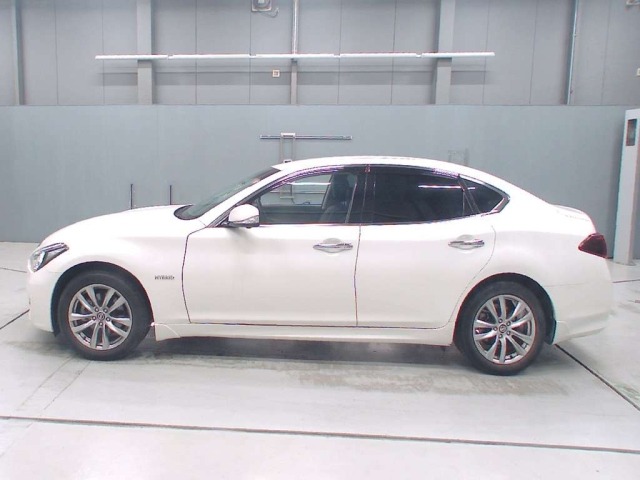 Nissan FUGA 2020 7109860-4
