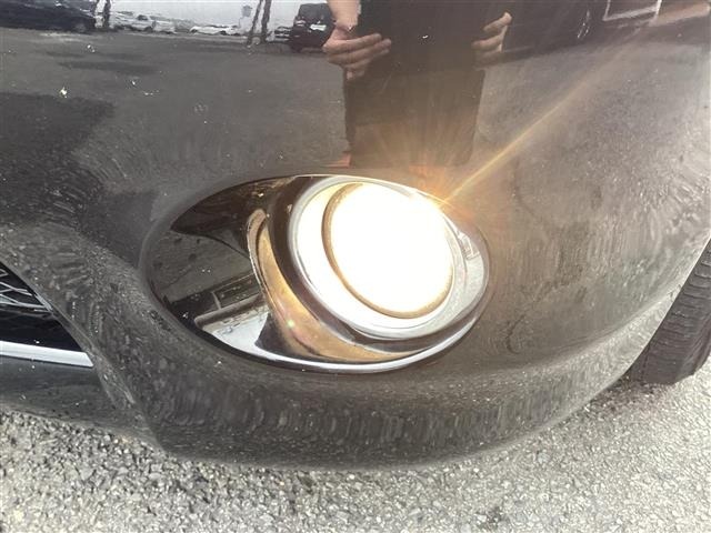 Nissan FUGA 2013 7110008-16