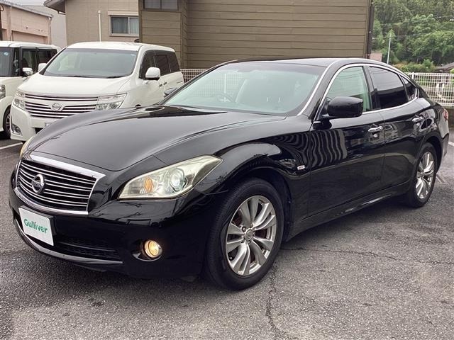 Nissan FUGA 2013 7110008-8