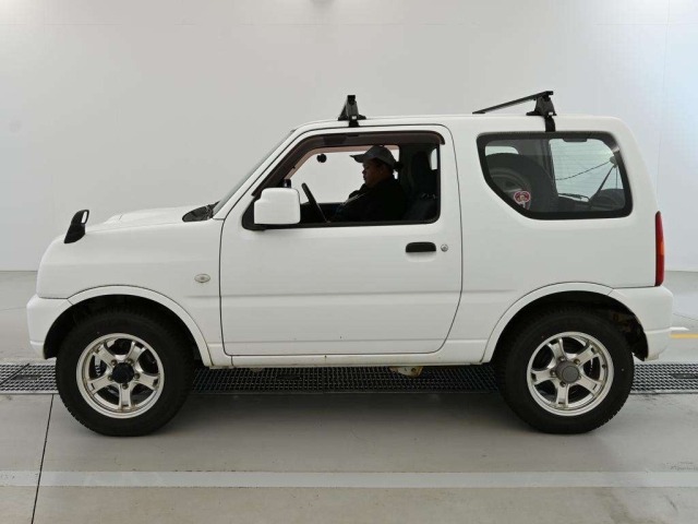 Suzuki JIMNY 2015 7106690-4
