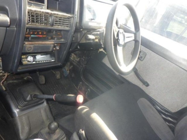 Suzuki JIMNY 1990 7106712-3