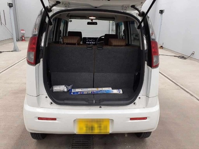 Nissan MOCO 2011 7110113-11