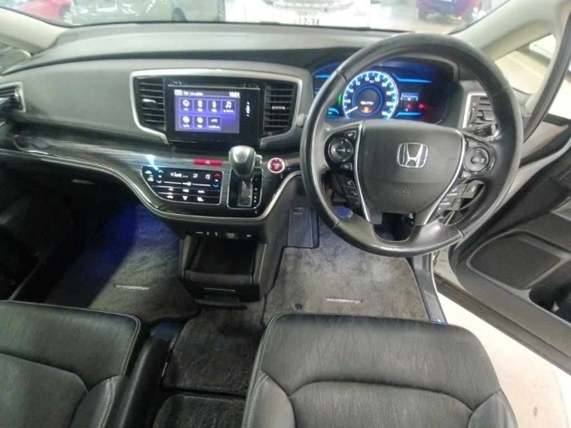 Honda ODYSSEY 2016 7113048-11